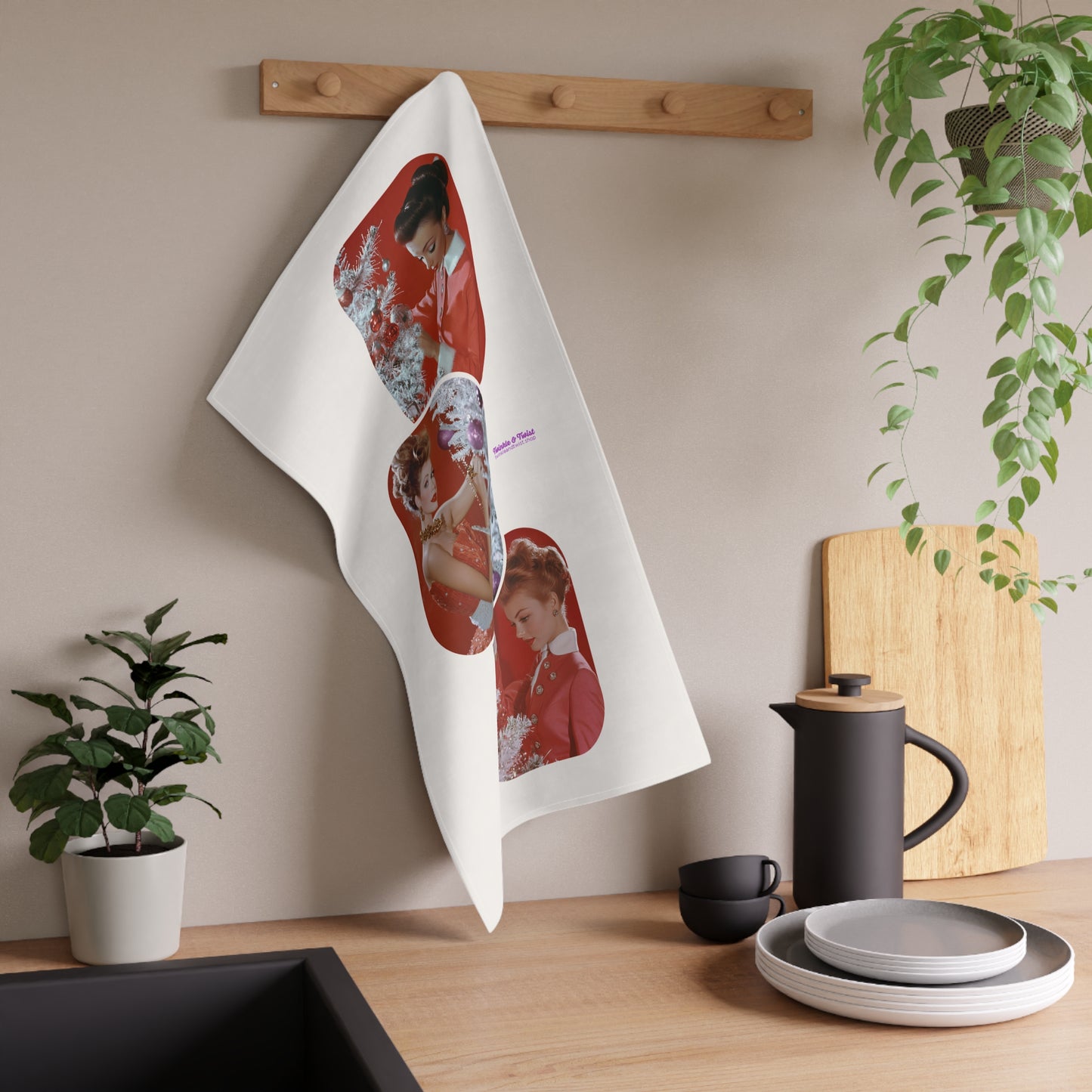 Merry & Bright Holiday Towel